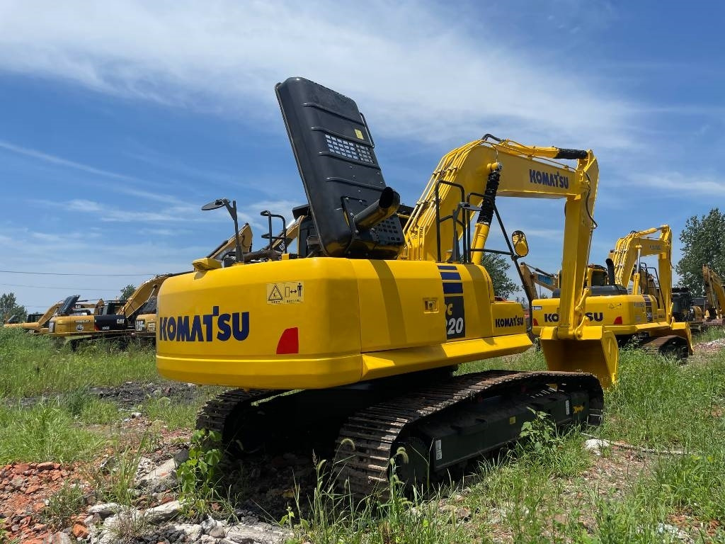 Komatsu PC 220 - Excavator pe şenile: Foto 1 Komatsu PC 220 - Excavator pe şenile: Foto 1