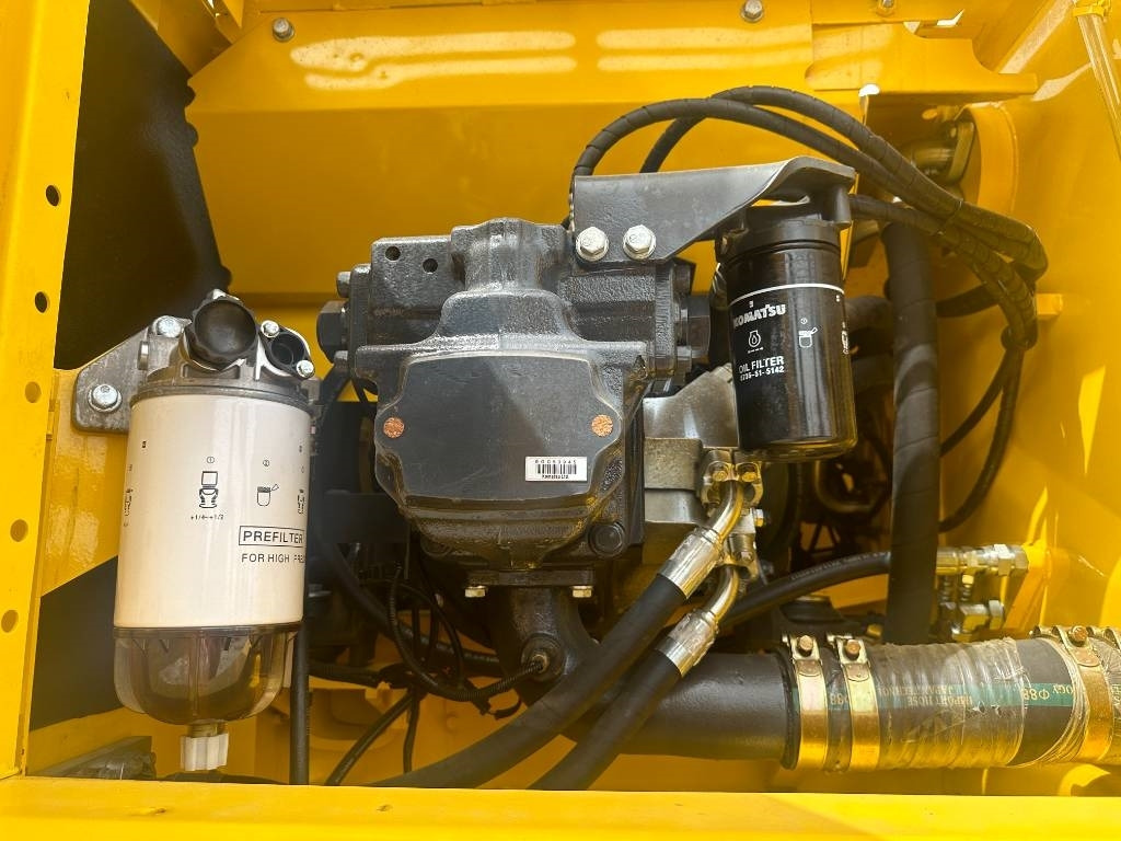 Excavator pe şenile Komatsu PC 240: Foto 6