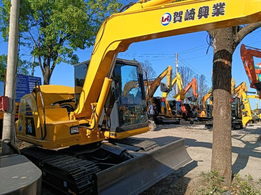 Komatsu PC 70 - Excavator pe şenile: Foto 5 Komatsu PC 70 - Excavator pe şenile: Foto 5