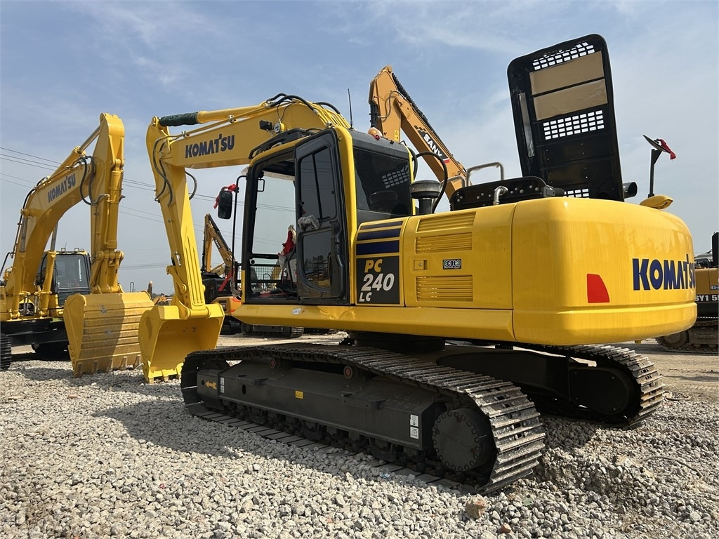 Komatsu PC240 - Excavator pe şenile: Foto 2 Komatsu PC240 - Excavator pe şenile: Foto 2