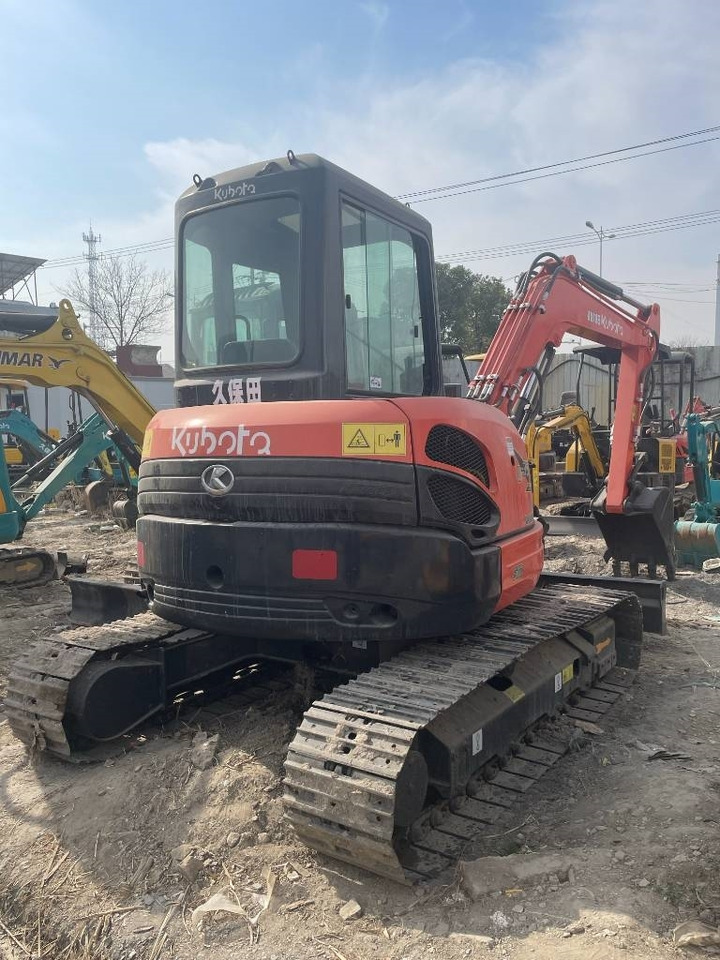 Kubota U 35 - Mini excavator: Foto 1 Kubota U 35 - Mini excavator: Foto 1