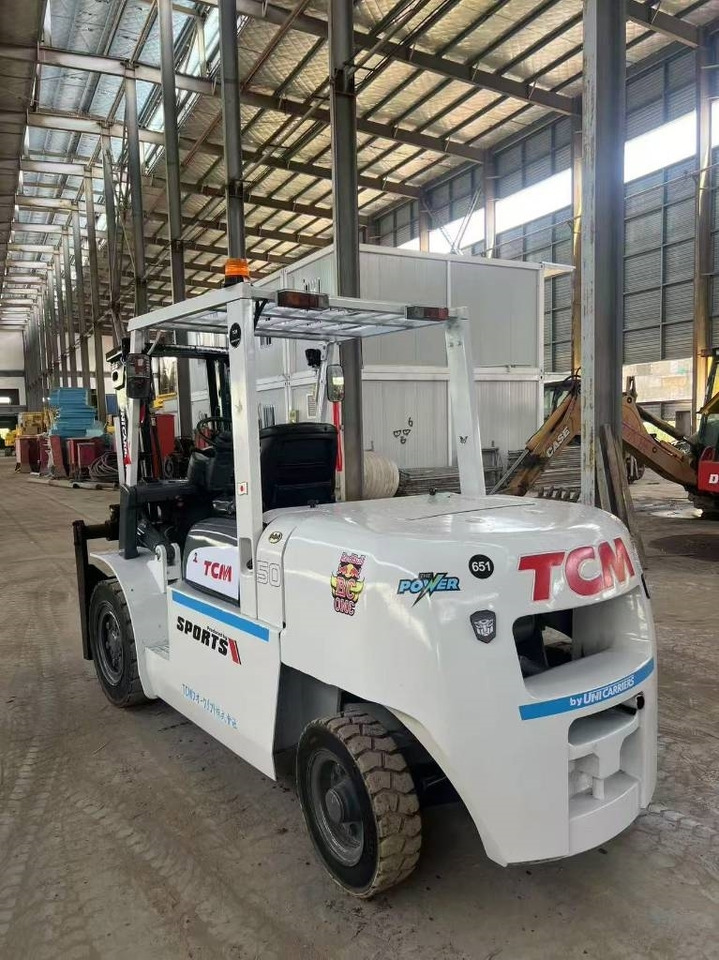 TCM FD 50 - Stivuitor diesel: Foto 5 TCM FD 50 - Stivuitor diesel: Foto 5