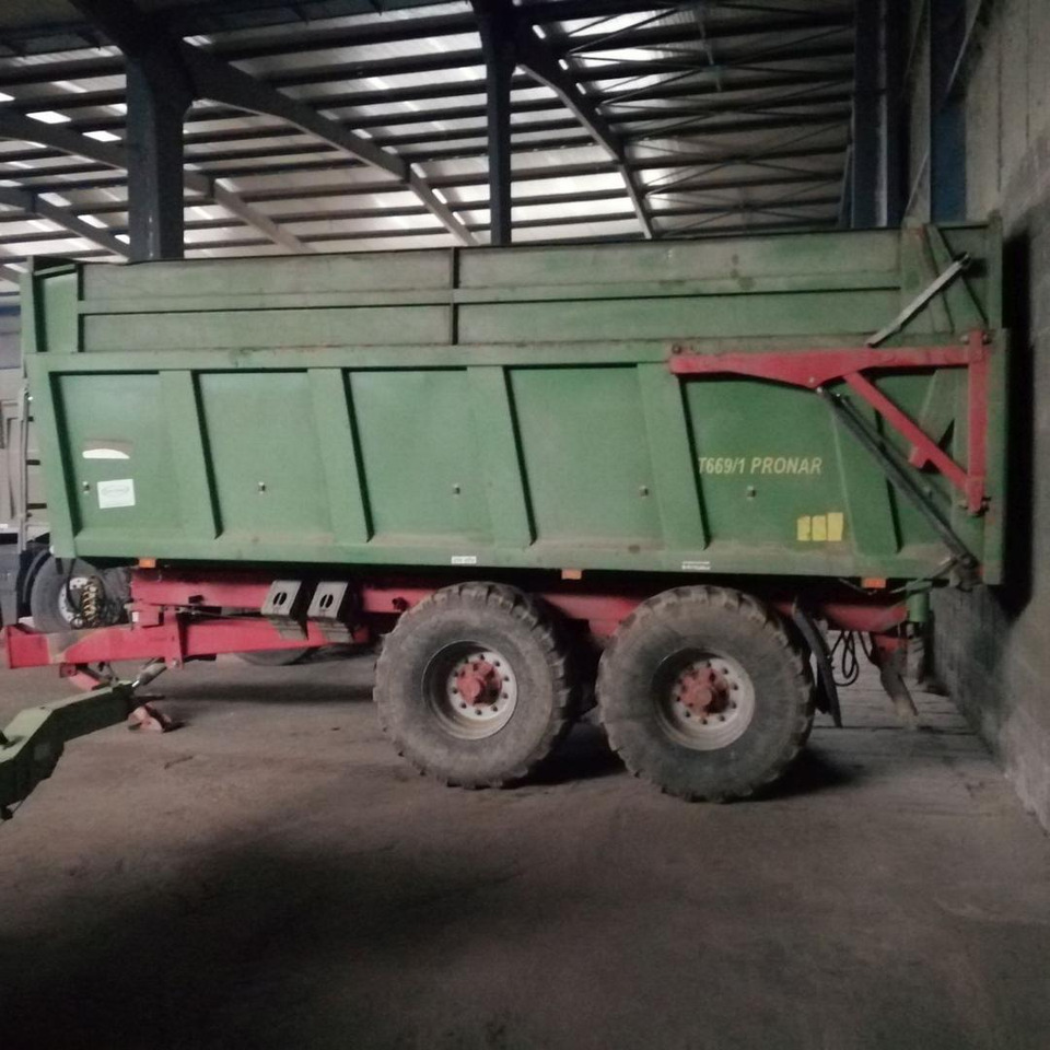 Pronar T, Traktorový náves, 669/1 - Remorcă autobasculantă agricolă: Foto 1 Pronar T, Traktorový náves, 669/1 - Remorcă autobasculantă agricolă: Foto 1