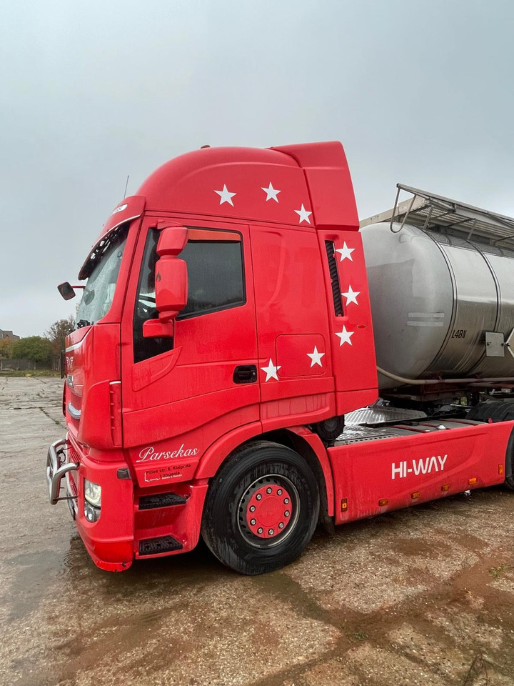 IVECO STRALIS AS440 T/P Retarder - Cap tractor: Foto 4 IVECO STRALIS AS440 T/P Retarder - Cap tractor: Foto 4