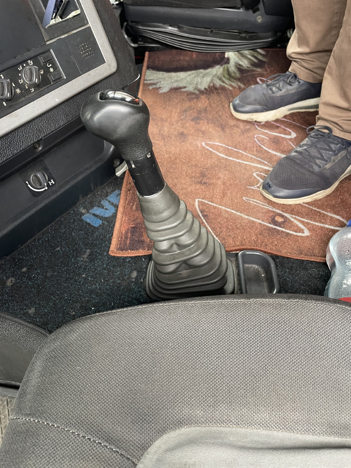 Iveco Stralis AS 440S45 - Cap tractor: Foto 4 Iveco Stralis AS 440S45 - Cap tractor: Foto 4