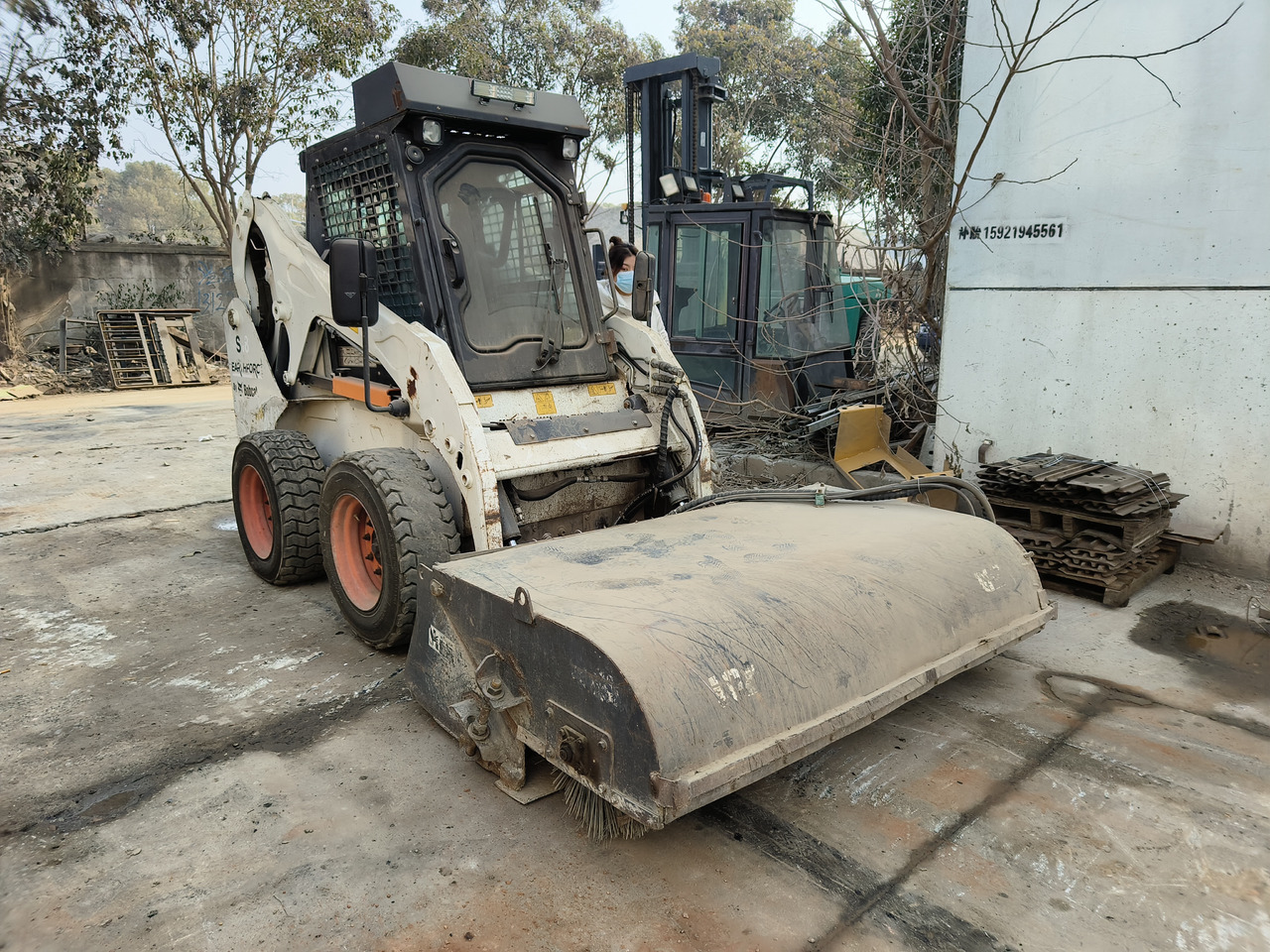 BOBCAT s18 skid steer loader - Mini încărcător: Foto 5 BOBCAT s18 skid steer loader - Mini încărcător: Foto 5