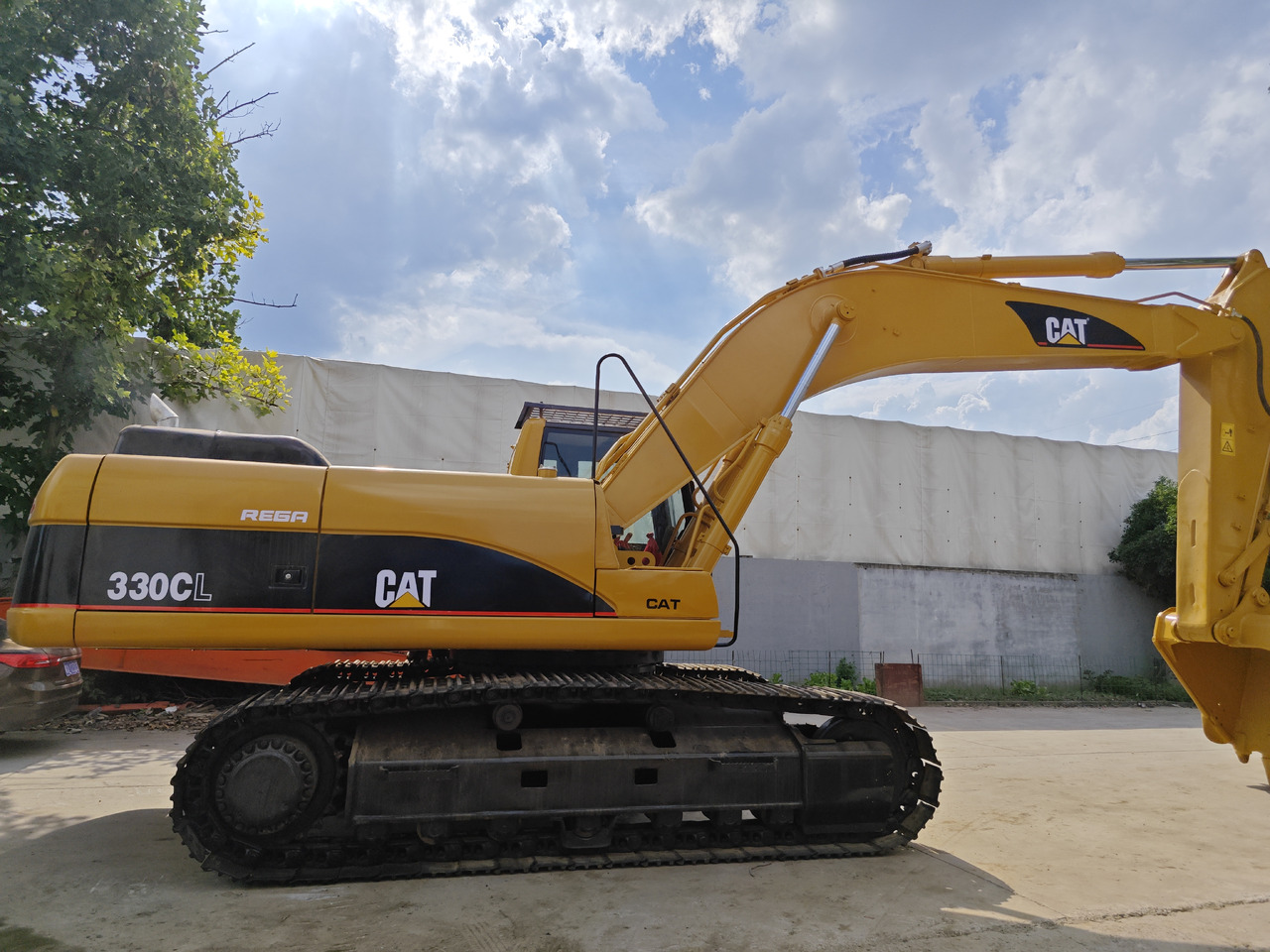 CATERPILLAR 330C - Excavator pe şenile: Foto 1 CATERPILLAR 330C - Excavator pe şenile: Foto 1