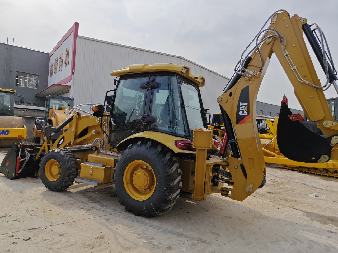 CATERPILLAR 428F backhoe loader - Buldoexcavator: Foto 3 CATERPILLAR 428F backhoe loader - Buldoexcavator: Foto 3