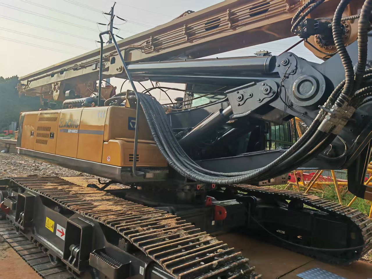 XCMG Rotary Drill XR160E XR160ES Crawler Drill Rig - Maşină de foraj: Foto 2 XCMG Rotary Drill XR160E XR160ES Crawler Drill Rig - Maşină de foraj: Foto 2