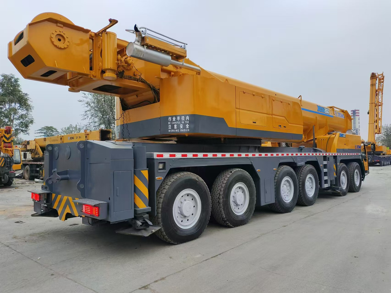 XCMG XCA260 260TON TRUCK CRANE - Automacara: Foto 5 XCMG XCA260 260TON TRUCK CRANE - Automacara: Foto 5
