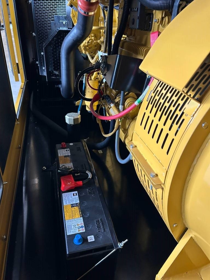 Generator electric nou CAT DE715E0 - 715 kVA Generator - DPX-18030: Foto 17