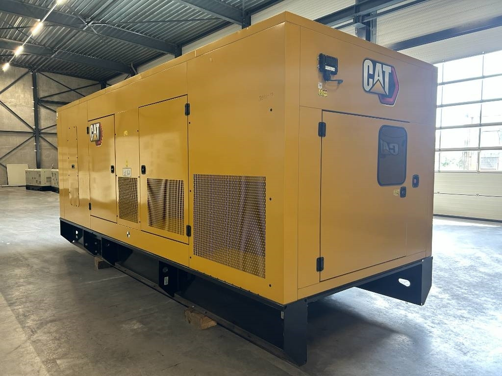 CAT DE850E0 - C18 - 850 kVA Generator - DPX-18032 - Generator electric: Foto 3 CAT DE850E0 - C18 - 850 kVA Generator - DPX-18032 - Generator electric: Foto 3