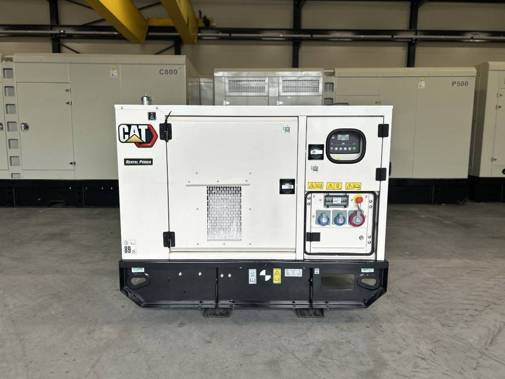 CAT XQP20 - Generator 20 kVA Stage V - DPX-18121 - Generator electric: Foto 1 CAT XQP20 - Generator 20 kVA Stage V - DPX-18121 - Generator electric: Foto 1