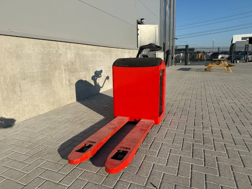 Manitou EP22M AC PFR9 SP - Transpalet manual: Foto 2 Manitou EP22M AC PFR9 SP - Transpalet manual: Foto 2