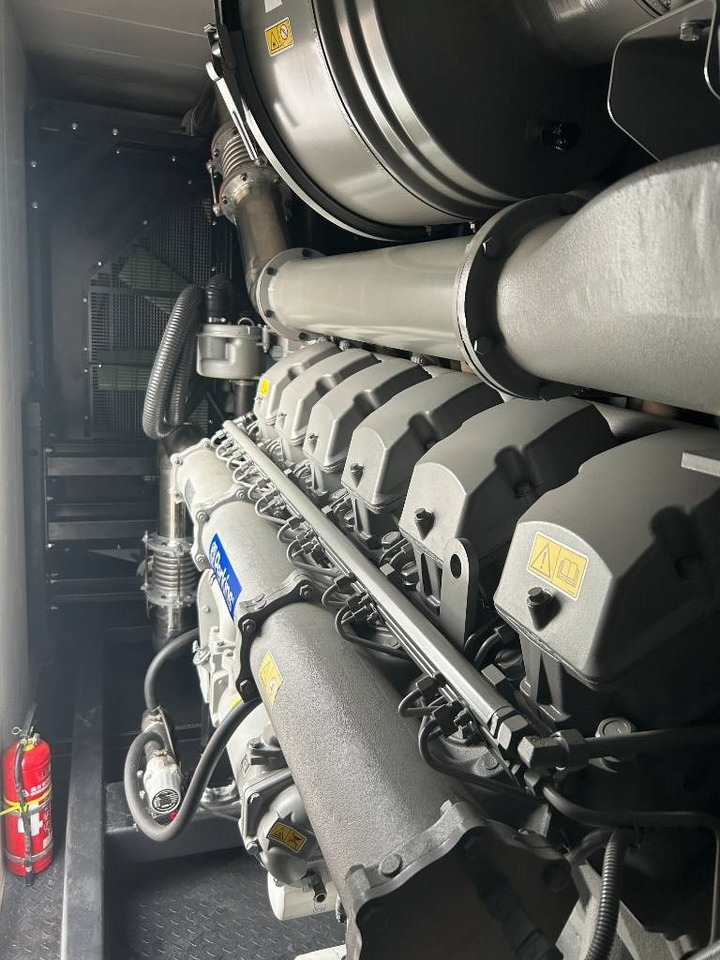 Perkins 4012-46TAG3A - 1.880 kVA Generator - DPX-19824 - Generator electric: Foto 5 Perkins 4012-46TAG3A - 1.880 kVA Generator - DPX-19824 - Generator electric: Foto 5