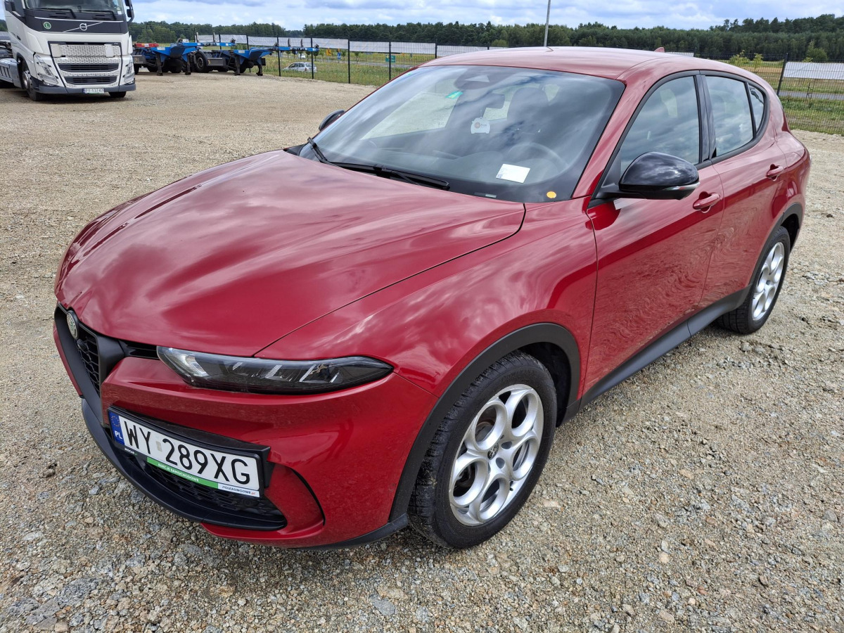 ALFA ROMEO TONALE SUV - SUV: Foto 3 ALFA ROMEO TONALE SUV - SUV: Foto 3