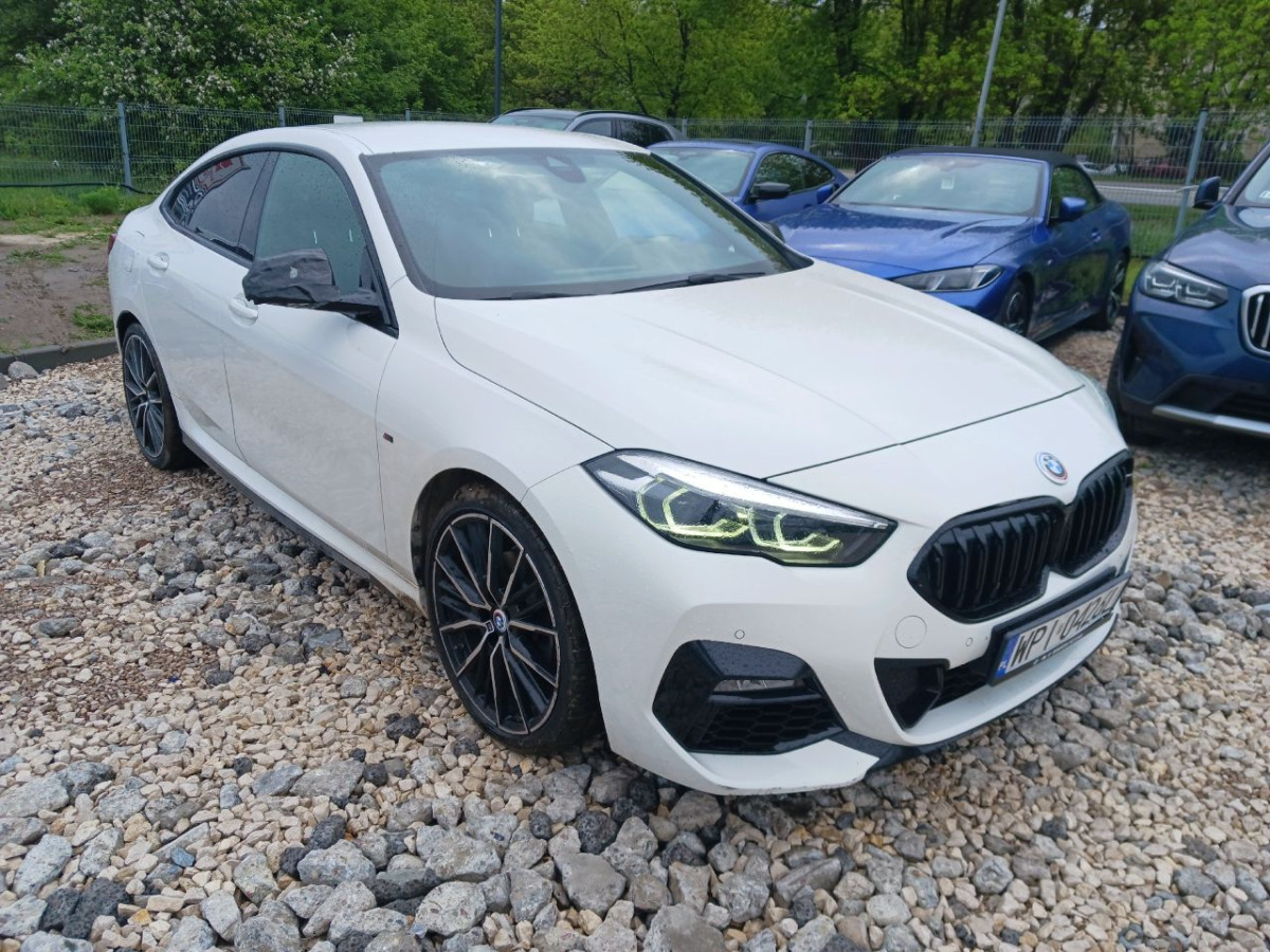 BMW 218i M Sport SEDAN - Berlină/ Sedan: Foto 1 BMW 218i M Sport SEDAN - Berlină/ Sedan: Foto 1