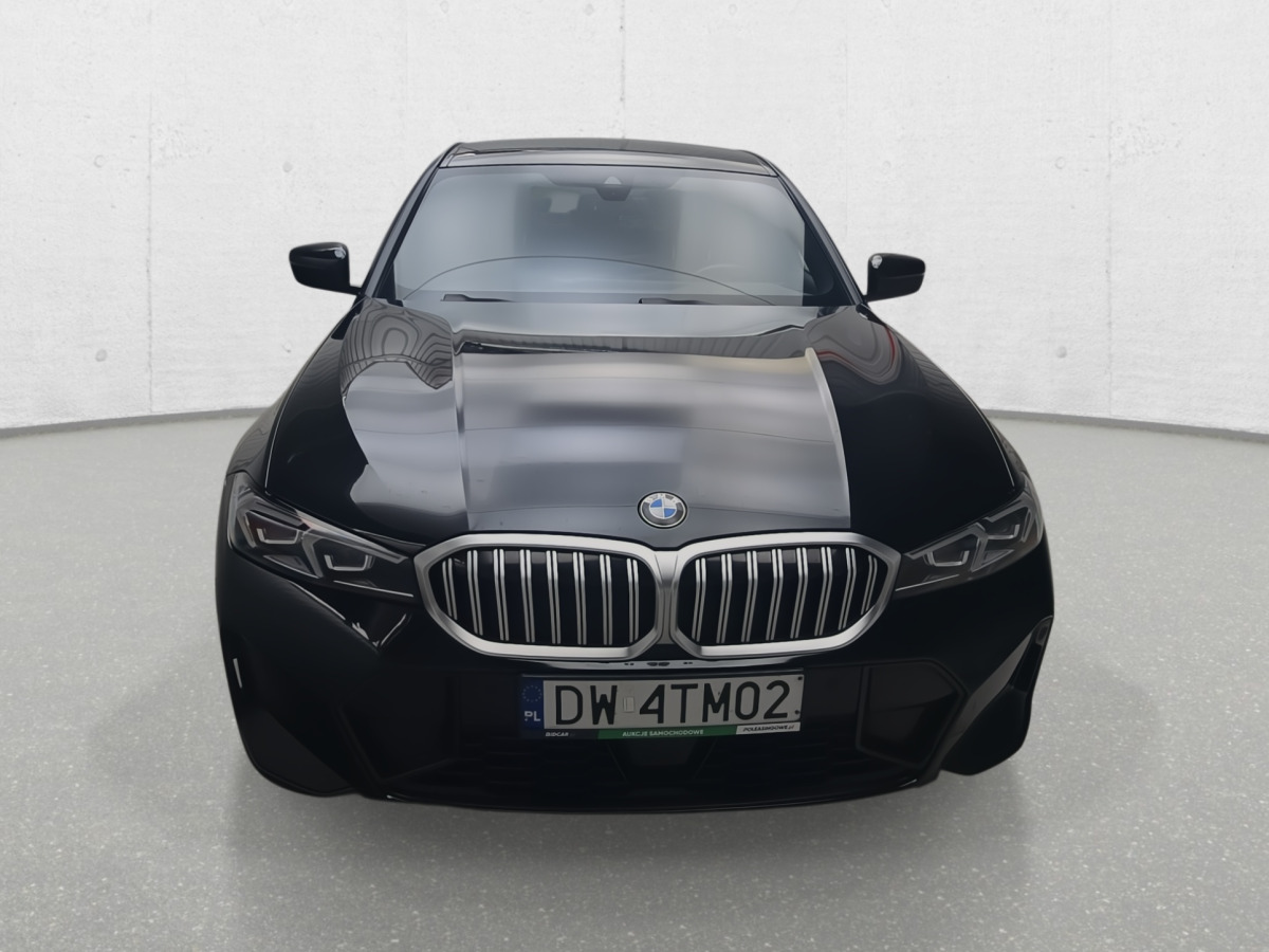 BMW 320D XDRIVE SEDAN - Berlină/ Sedan: Foto 4 BMW 320D XDRIVE SEDAN - Berlină/ Sedan: Foto 4