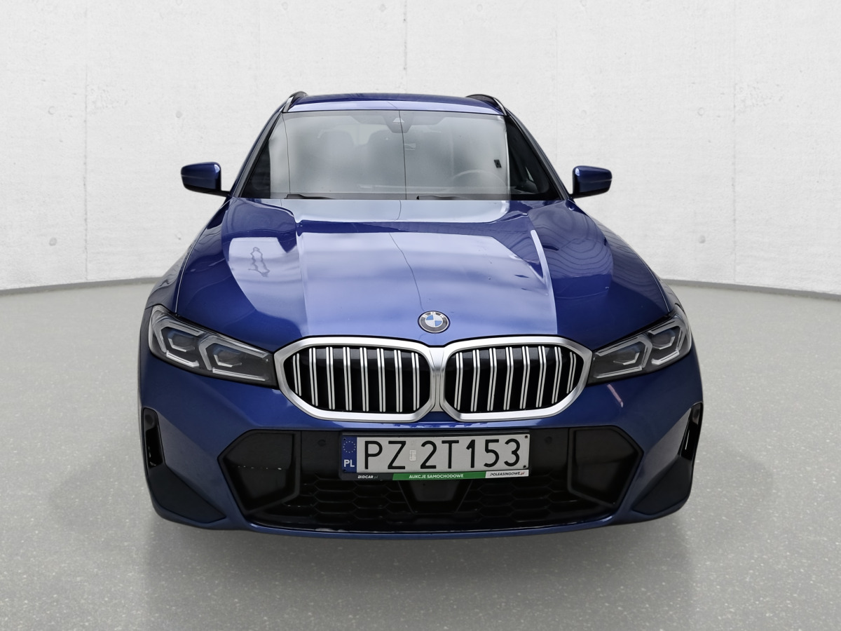 BMW 320D XDRIVE TOURING KOMBI - Automobil: Foto 4 BMW 320D XDRIVE TOURING KOMBI - Automobil: Foto 4