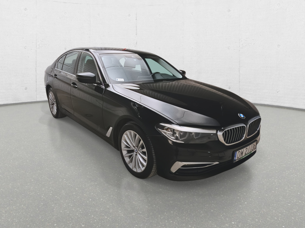 BMW 518D SEDAN - Automobil: Foto 2 BMW 518D SEDAN - Automobil: Foto 2