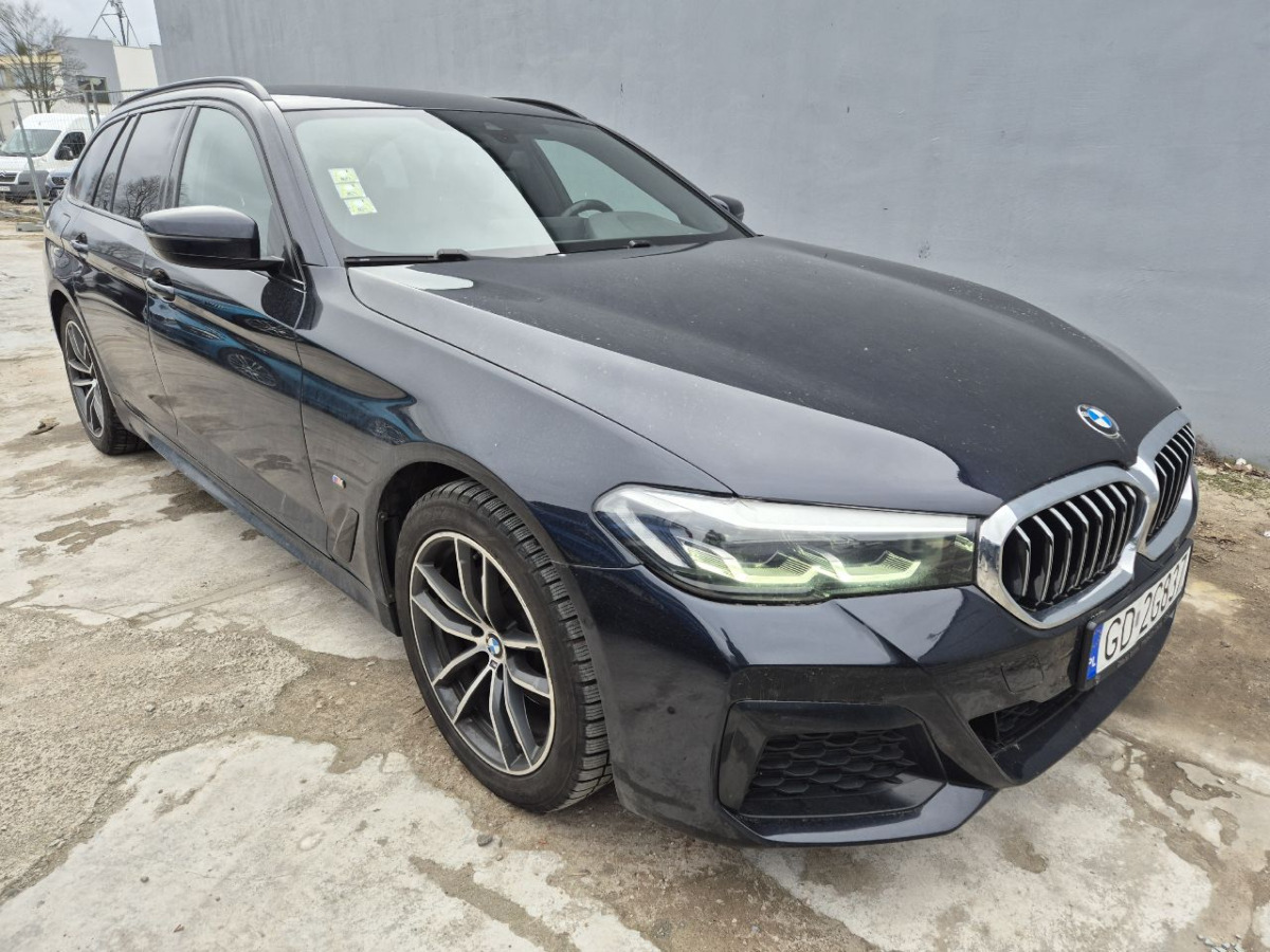BMW 520d xDrive mHEV M Sport KOMBI - Automobil: Foto 1 BMW 520d xDrive mHEV M Sport KOMBI - Automobil: Foto 1