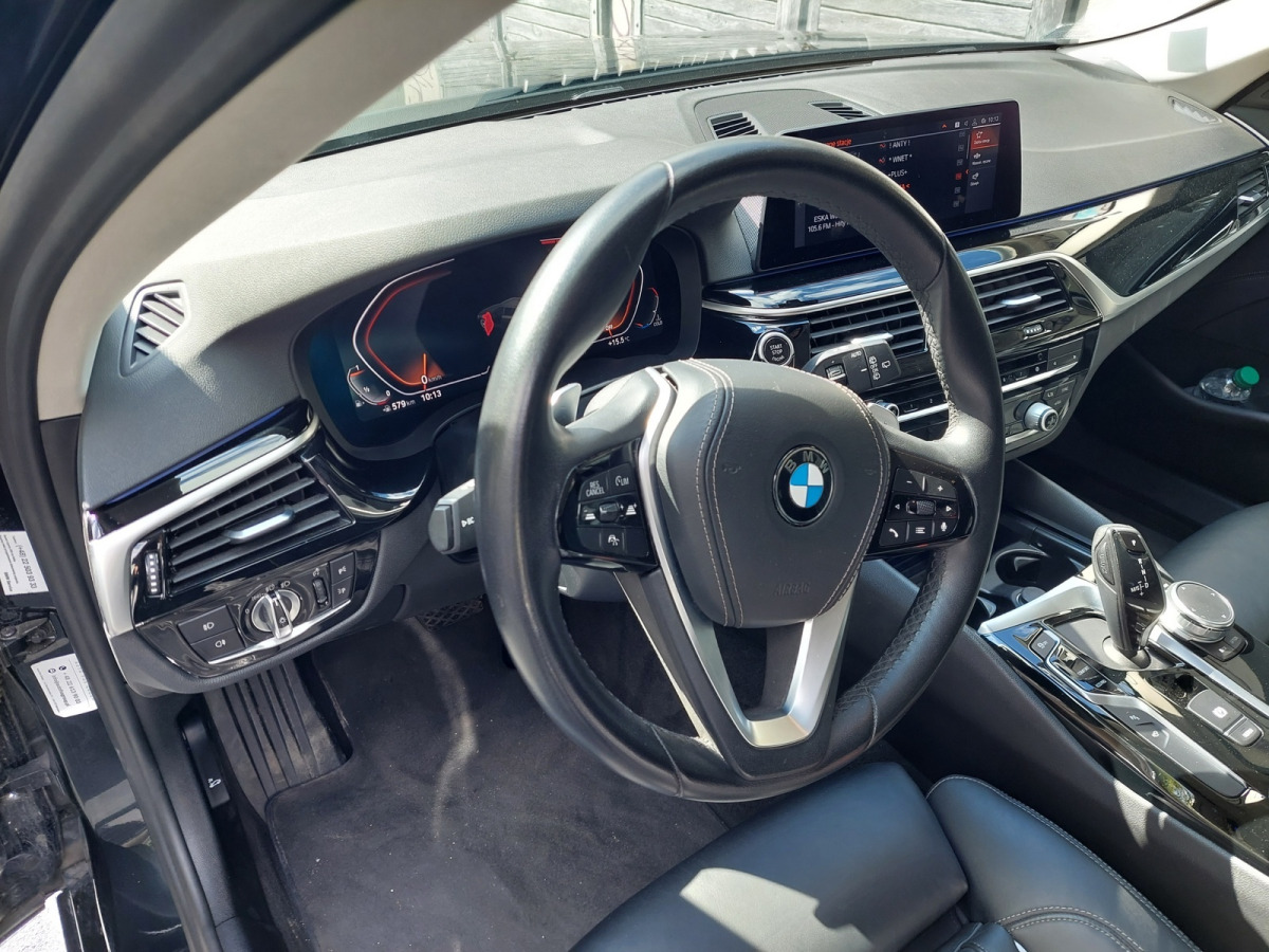 BMW 530I XDRIVE KOMBI - Automobil: Foto 5 BMW 530I XDRIVE KOMBI - Automobil: Foto 5