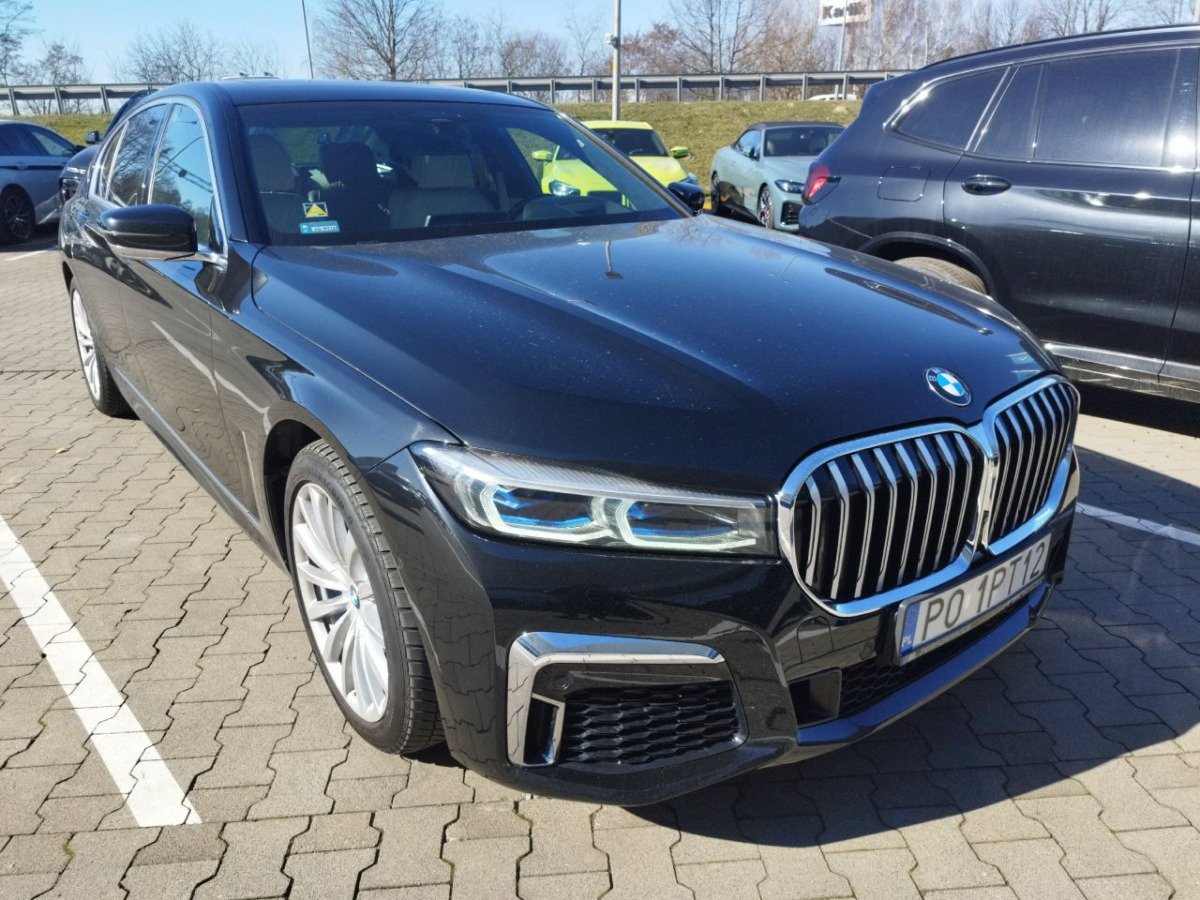 BMW 750I XDRIVE SEDAN - Automobil: Foto 1 BMW 750I XDRIVE SEDAN - Automobil: Foto 1