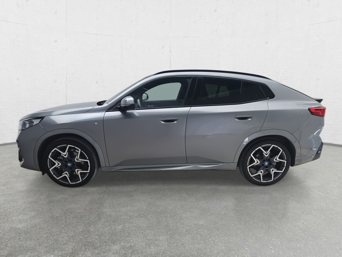 BMW IX2 XDRIVE30 SUV - SUV: Foto 5 BMW IX2 XDRIVE30 SUV - SUV: Foto 5