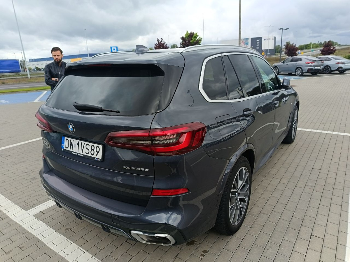 BMW X5 xDrive45e aut KOMBI - Automobil: Foto 4 BMW X5 xDrive45e aut KOMBI - Automobil: Foto 4
