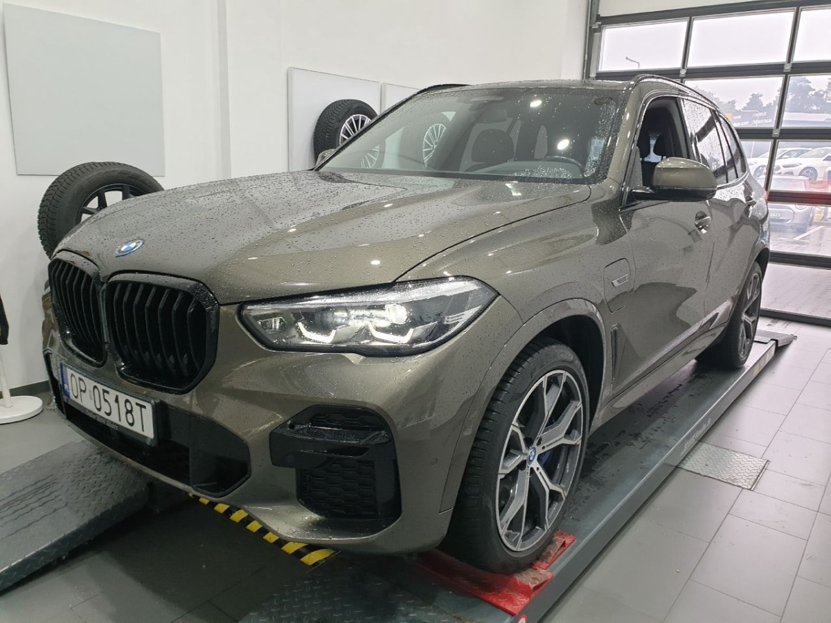 BMW X5 xDrive45e aut SUV - SUV: Foto 2 BMW X5 xDrive45e aut SUV - SUV: Foto 2