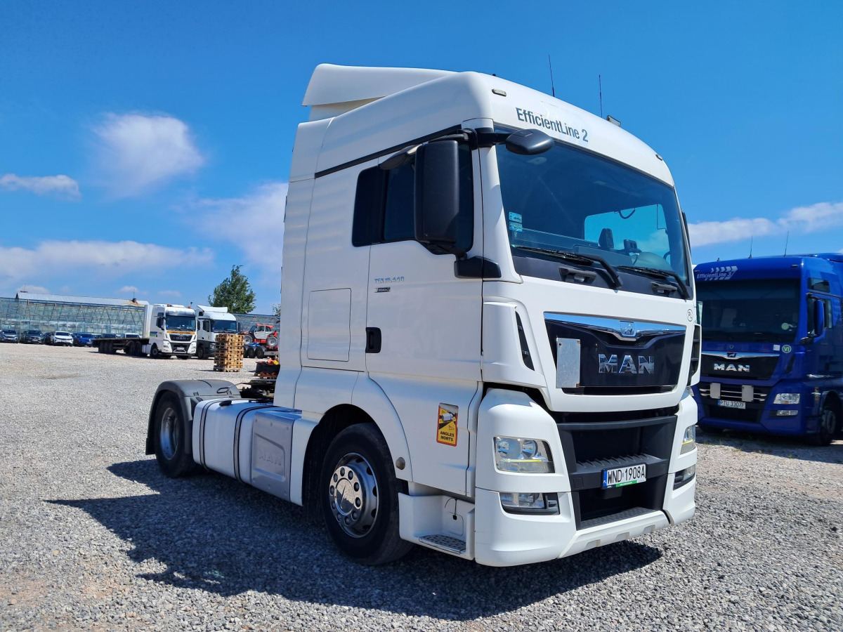 MAN TGX CIĄGNIK SIODŁOWY - Cap tractor: Foto 4 MAN TGX CIĄGNIK SIODŁOWY - Cap tractor: Foto 4