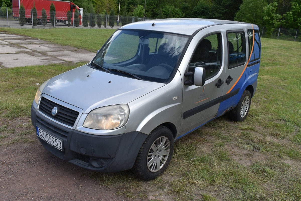 FIAT DOBLO MINIVAN - Automobil: Foto 2 FIAT DOBLO MINIVAN - Automobil: Foto 2