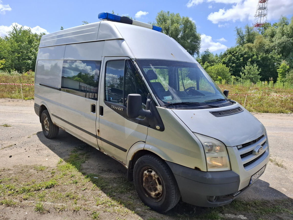 FORD TRANSIT BRYGADÓWKA - Autoutilitară cabină dublă: Foto 1 FORD TRANSIT BRYGADÓWKA - Autoutilitară cabină dublă: Foto 1