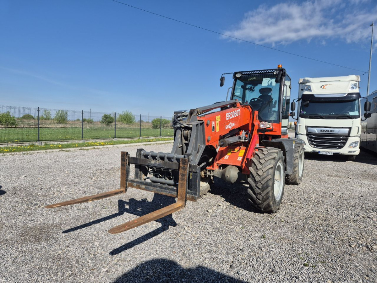 Ładowarka kołowa przegubowa – EVERUN ER3060T – 2023 – 3 t – joystick - Încărcător frontal pe pneuri: Foto 2 Ładowarka kołowa przegubowa – EVERUN ER3060T – 2023 – 3 t – joystick - Încărcător frontal pe pneuri: Foto 2