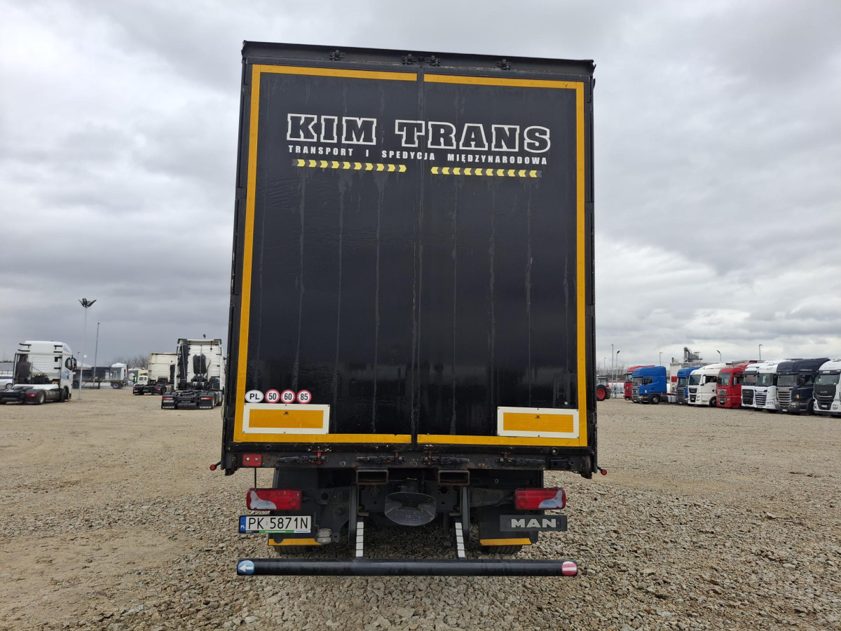 MAN TGX SOLÓWKA - Camion cu prelată: Foto 4 MAN TGX SOLÓWKA - Camion cu prelată: Foto 4