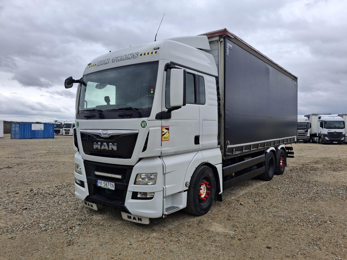 MAN TGX SOLÓWKA - Camion cu prelată: Foto 2 MAN TGX SOLÓWKA - Camion cu prelată: Foto 2