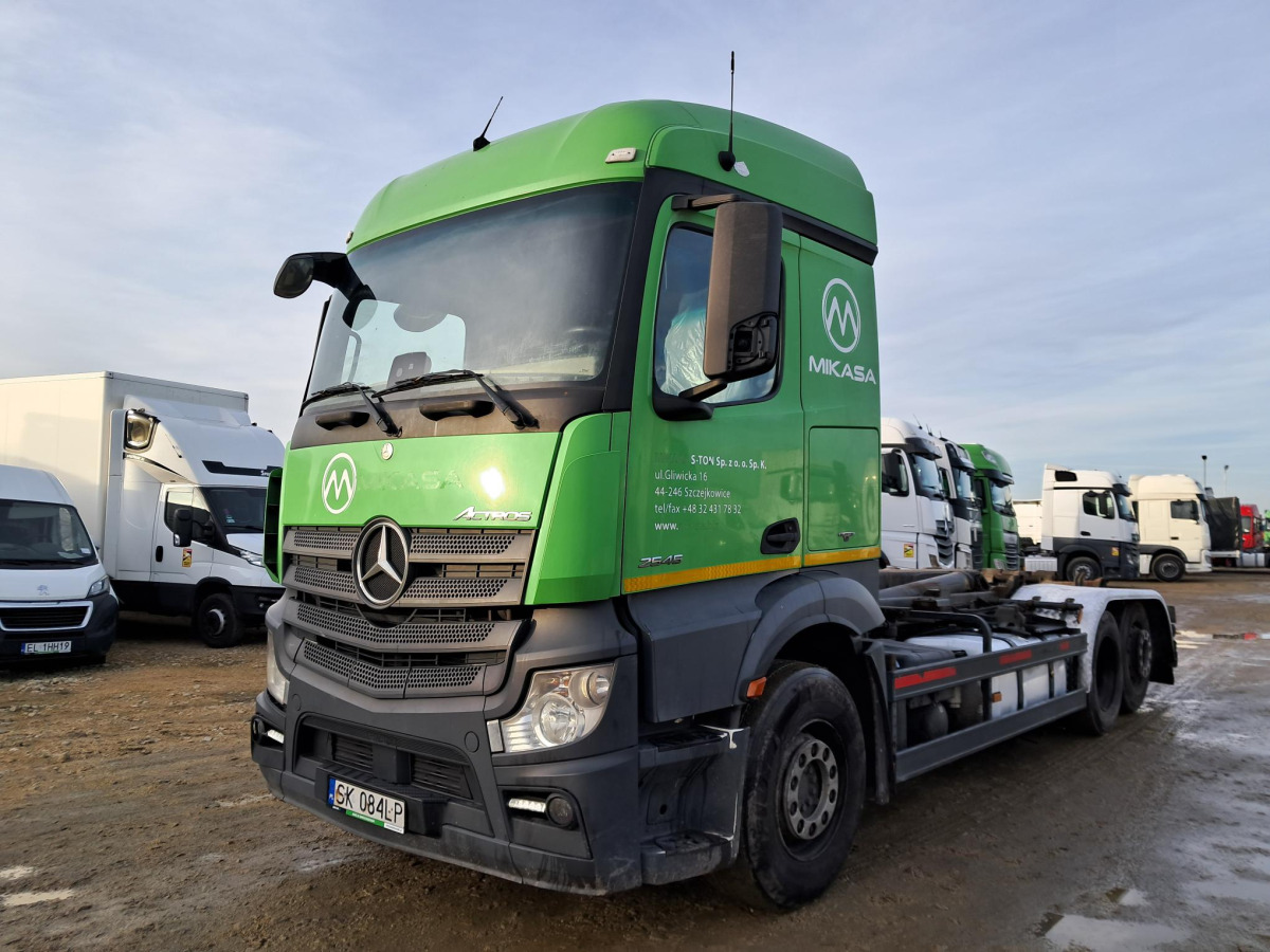 MERCEDES BENZ ACTROS HAKOWIEC - Camion cu cârlig: Foto 2 MERCEDES BENZ ACTROS HAKOWIEC - Camion cu cârlig: Foto 2