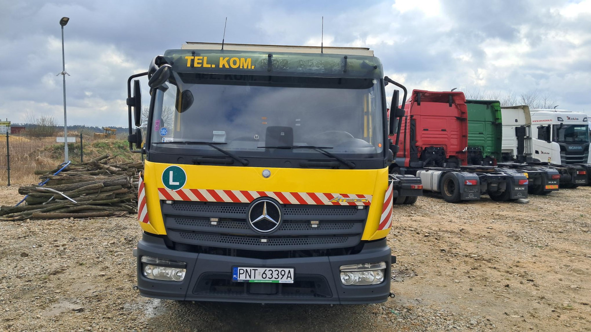 MERCEDES BENZ ATEGO SPECJALISTYCZNY - Camion cu prelată: Foto 3 MERCEDES BENZ ATEGO SPECJALISTYCZNY - Camion cu prelată: Foto 3