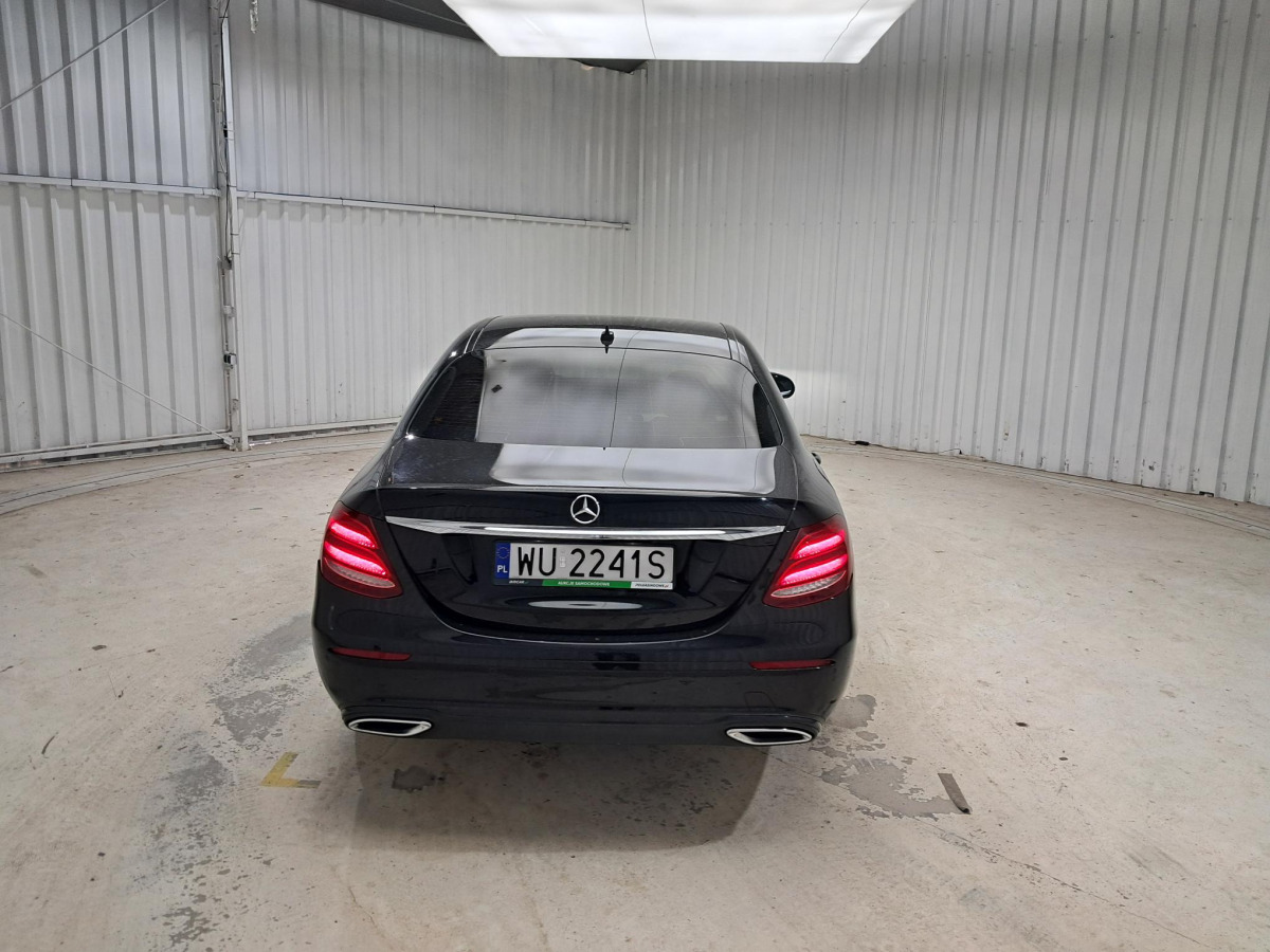 MERCEDES BENZ E 200 D SEDAN - Automobil: Foto 5 MERCEDES BENZ E 200 D SEDAN - Automobil: Foto 5