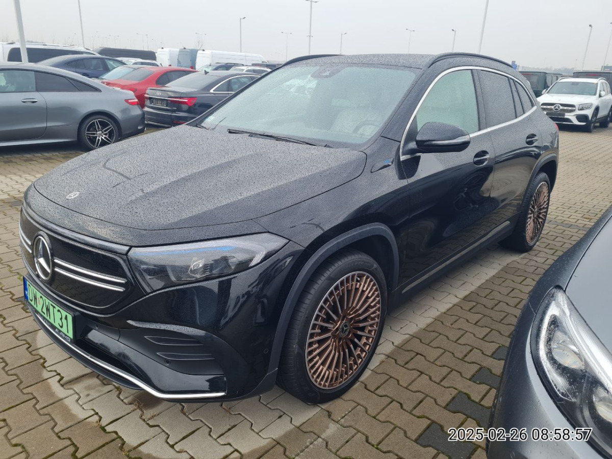 MERCEDES BENZ EQA 250 SUV - SUV: Foto 2 MERCEDES BENZ EQA 250 SUV - SUV: Foto 2