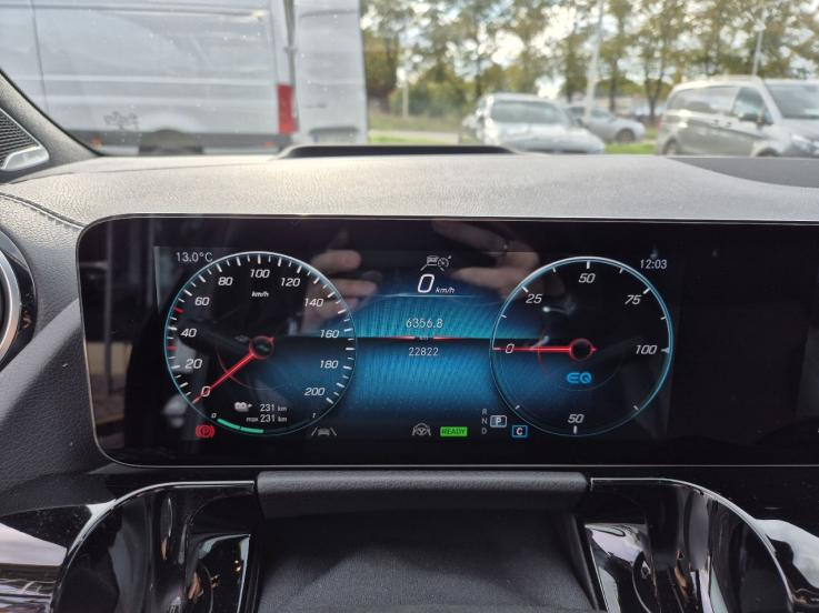 MERCEDES BENZ EQA 350 4MATIC SUV - SUV: Foto 5 MERCEDES BENZ EQA 350 4MATIC SUV - SUV: Foto 5