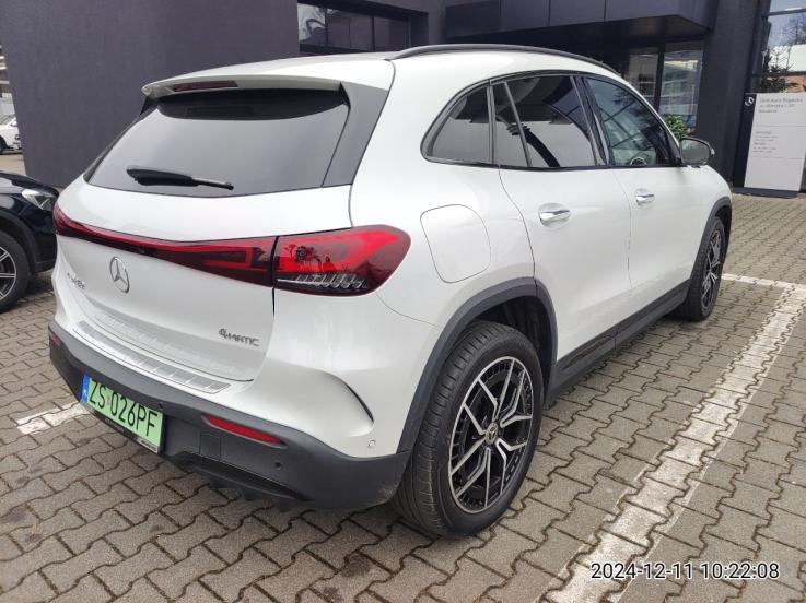 MERCEDES BENZ EQA 350 4MATIC SUV - SUV: Foto 4 MERCEDES BENZ EQA 350 4MATIC SUV - SUV: Foto 4
