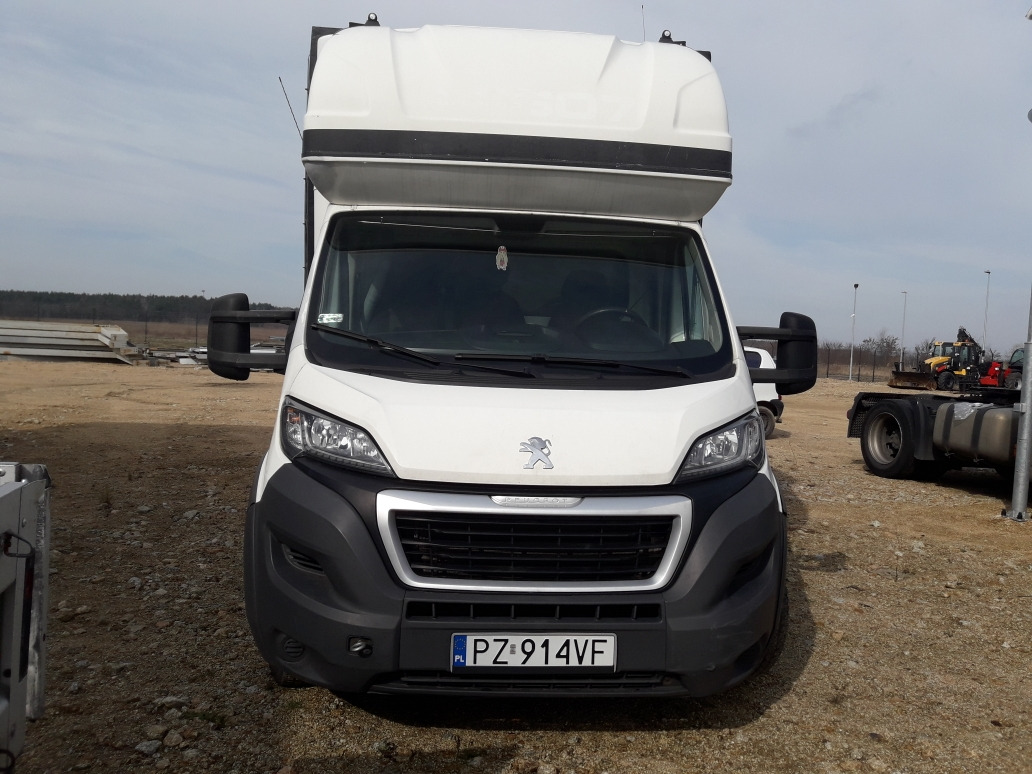 PEUGEOT BOXER PLANDEKA - Autoutilitară cu prelată: Foto 4 PEUGEOT BOXER PLANDEKA - Autoutilitară cu prelată: Foto 4