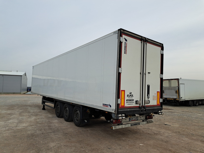 SCHMITZ CARGOBULL SCB*S3B CHŁODNIA - Remorcă frigider: Foto 3 SCHMITZ CARGOBULL SCB*S3B CHŁODNIA - Remorcă frigider: Foto 3