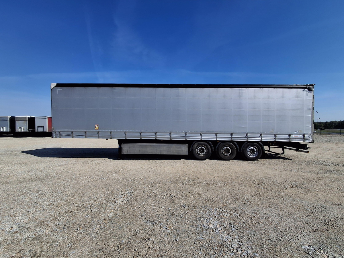 SCHMITZ CARGOBULL SCBS3T FIRANA - Remorcă cu prelată: Foto 4 SCHMITZ CARGOBULL SCBS3T FIRANA - Remorcă cu prelată: Foto 4