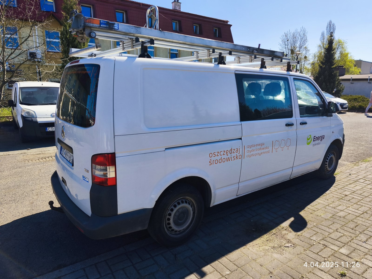 VOLKSWAGEN TRANSPORTER BRYGADÓWKA - Autoutilitară cabină dublă: Foto 3 VOLKSWAGEN TRANSPORTER BRYGADÓWKA - Autoutilitară cabină dublă: Foto 3