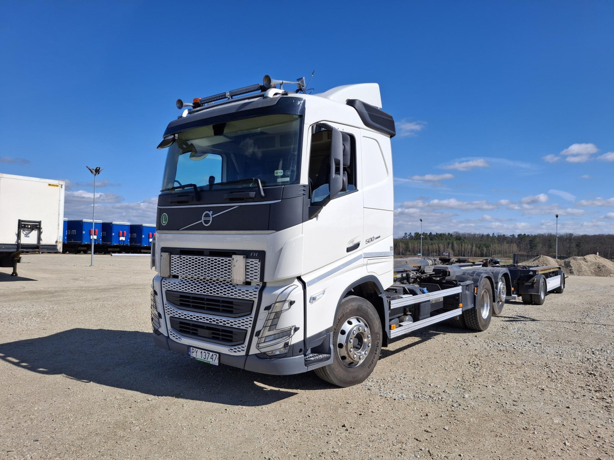 VOLVO FH 500 CIĄGNIK SIODŁOWY - Camion cu cârlig: Foto 2 VOLVO FH 500 CIĄGNIK SIODŁOWY - Camion cu cârlig: Foto 2