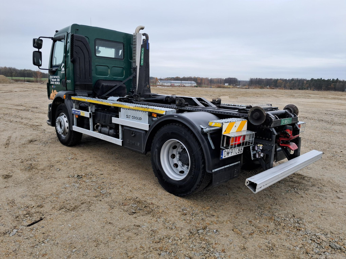 VOLVO FL - Camion cu cârlig: Foto 5 VOLVO FL - Camion cu cârlig: Foto 5