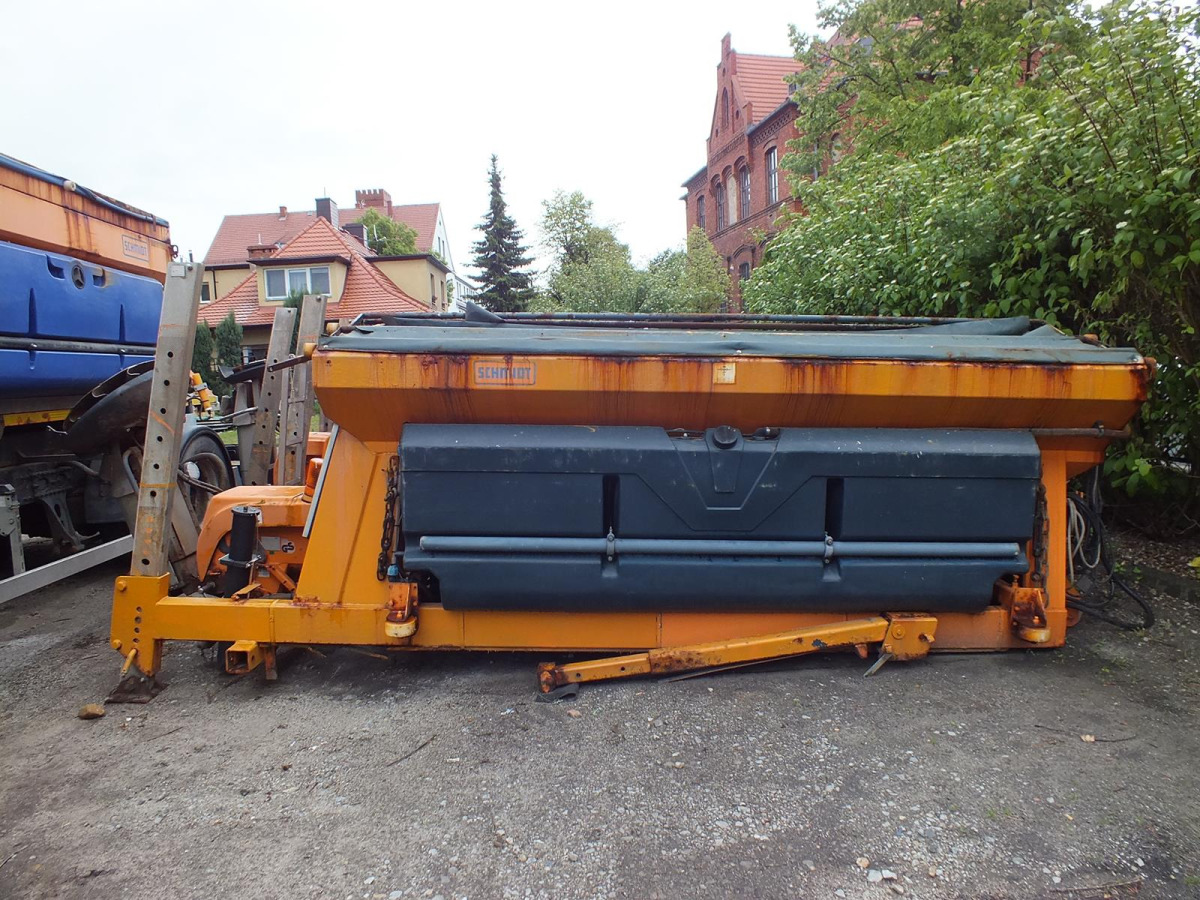 Zabudowa piaskarki – SCHMIDT STRATOS S50-36 – 2003 – 1887kg - Sararita pentru Utilaje constructii: Foto 5 Zabudowa piaskarki – SCHMIDT STRATOS S50-36 – 2003 – 1887kg - Sararita pentru Utilaje constructii: Foto 5