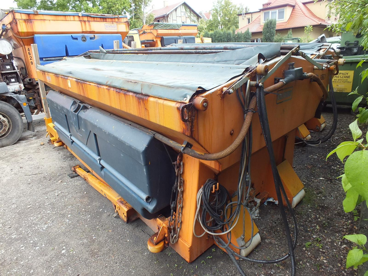 Zabudowa piaskarki – SCHMIDT STRATOS S50-36 – 2003 – 1887kg - Sararita pentru Utilaje constructii: Foto 1 Zabudowa piaskarki – SCHMIDT STRATOS S50-36 – 2003 – 1887kg - Sararita pentru Utilaje constructii: Foto 1